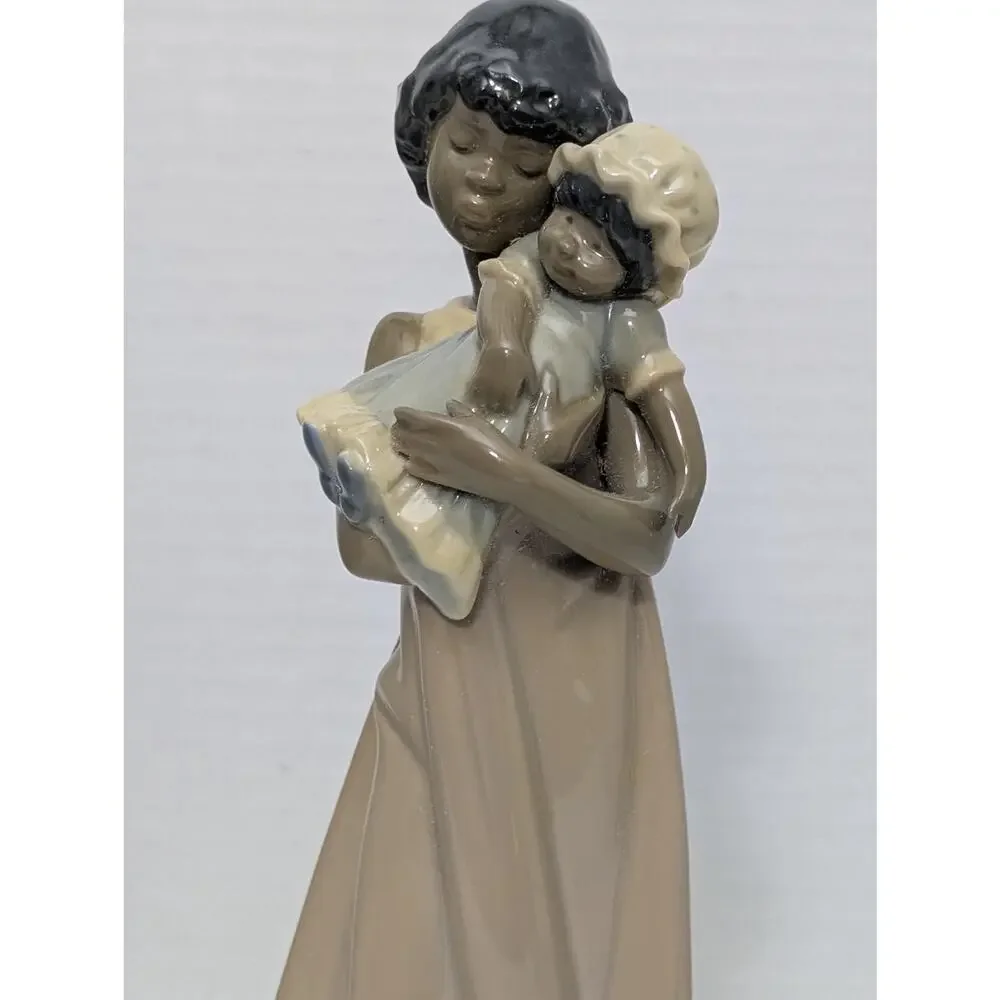 Vintage Lladro Baby Doll Nina Con Muneca Porcelain Figurine #5608 Spain Box